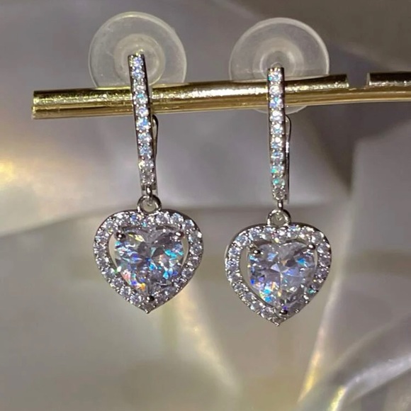 2pcs Sliver Shiny Rhinestone Heart Drop Earrings For Women Wedding Party Gift - Picture 4 of 5